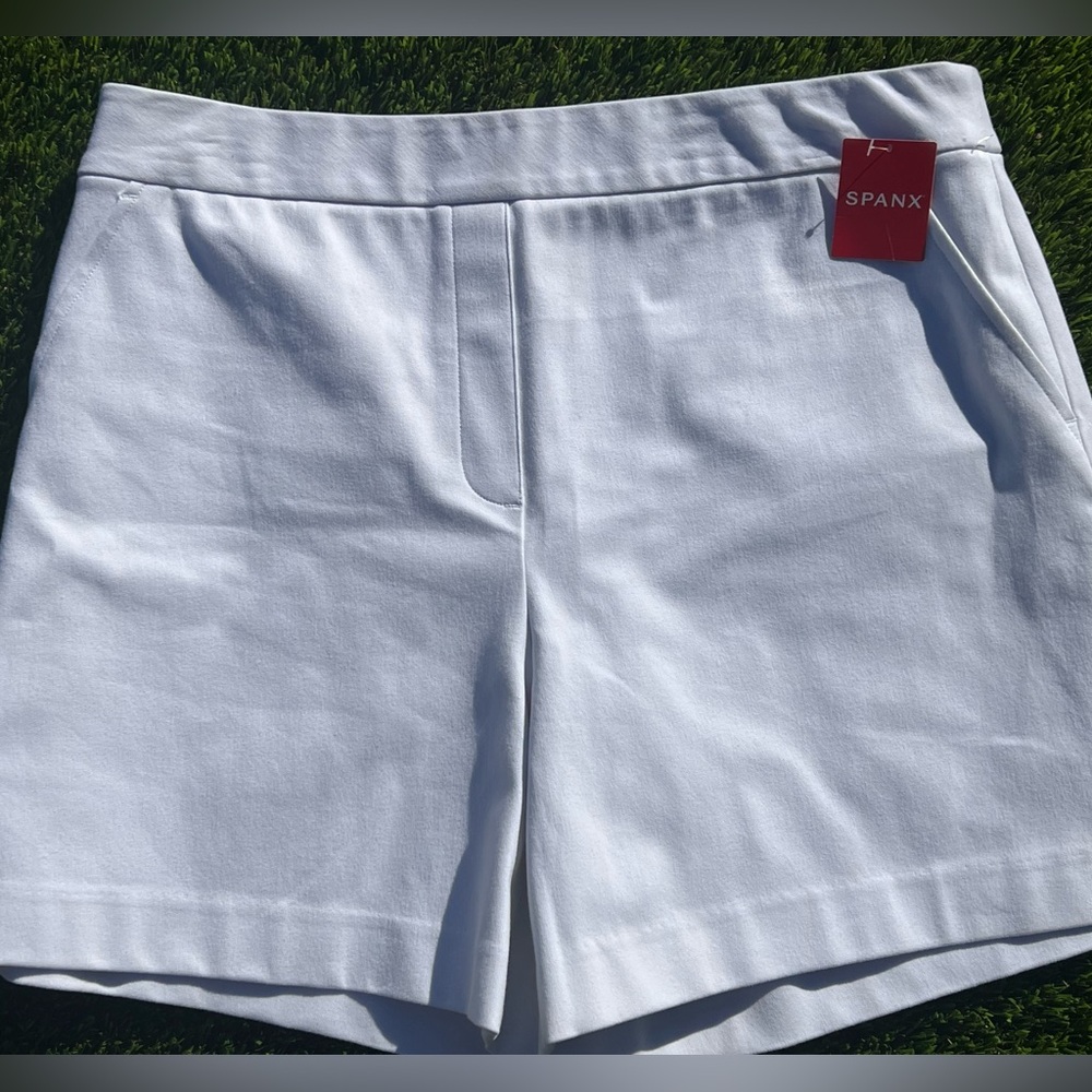 SPANX On-the-Go 6” Shorts with Ultimate Opacity Technology White Shorts XL NEW
